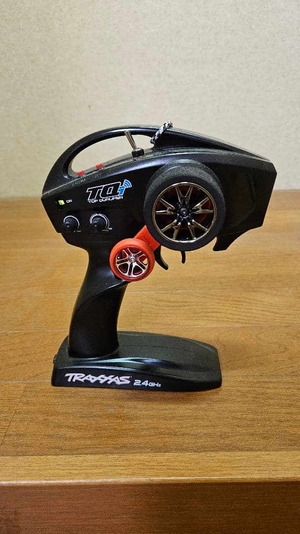 トラクサス trx4 ディフェンダー 1/10