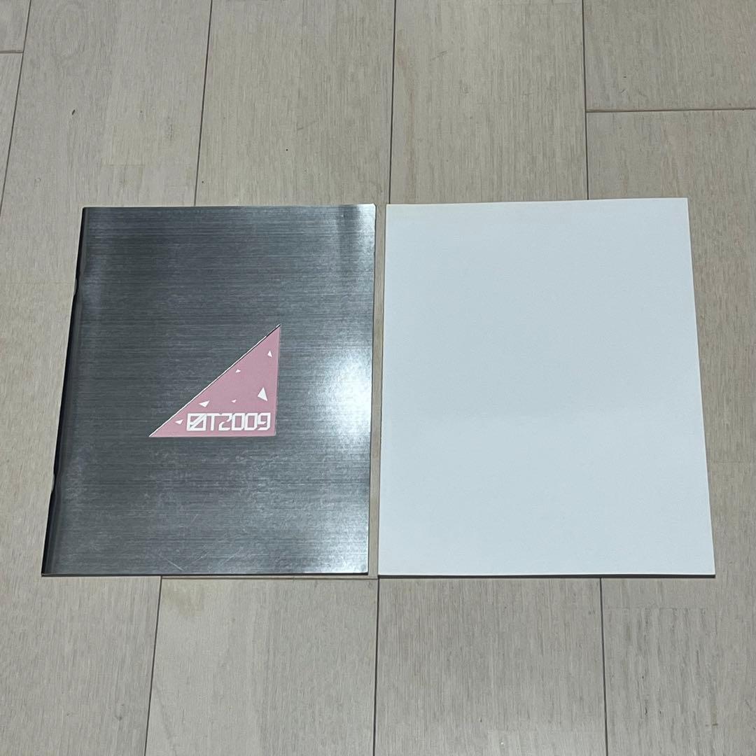 Perfume 写真集7冊、ツアーパンフレット9冊、書籍1冊　パフューム