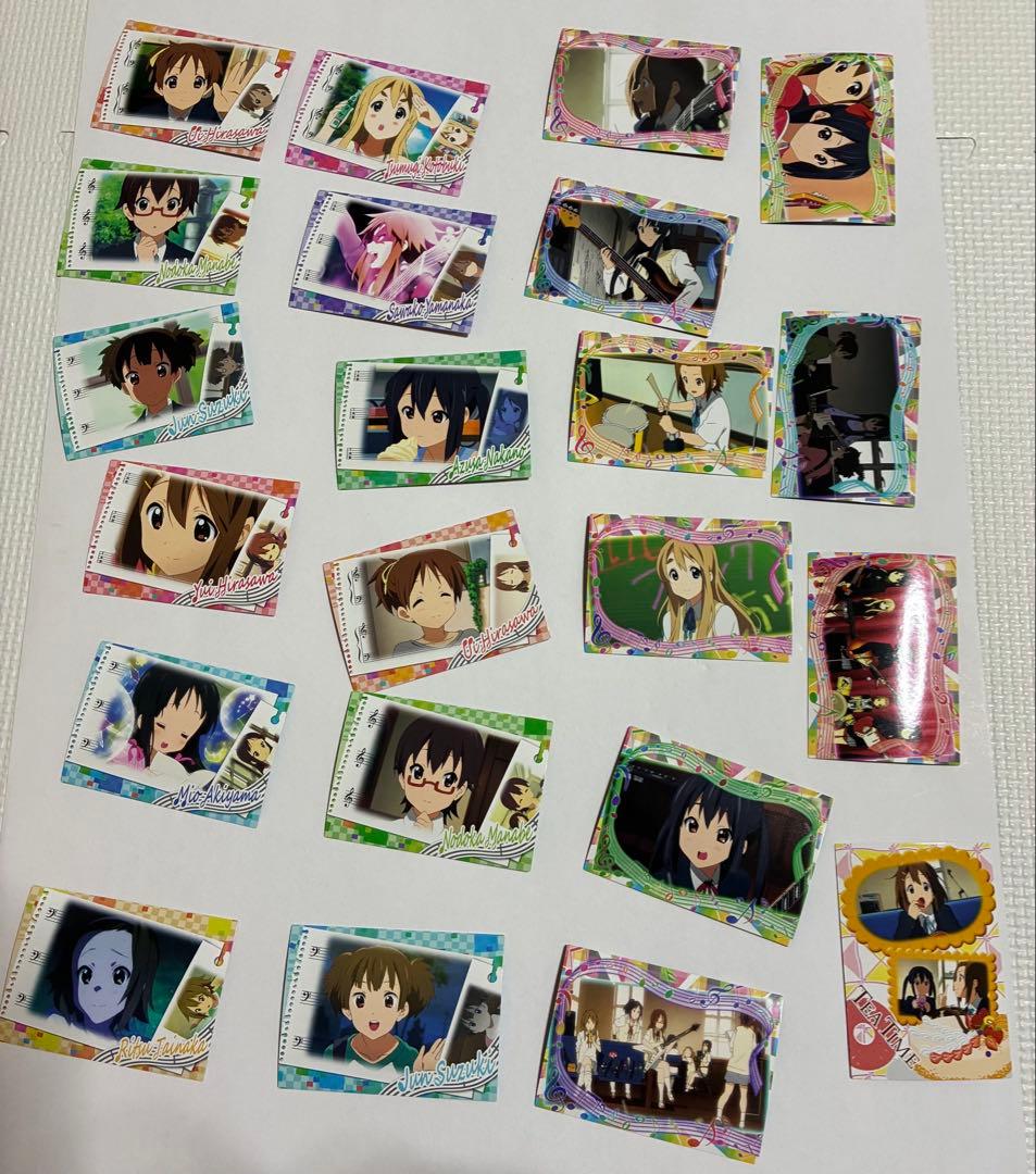 ○けいおん！涼宮ハルヒの憂鬱などトレーディングカードセット(542枚)おまけ付き