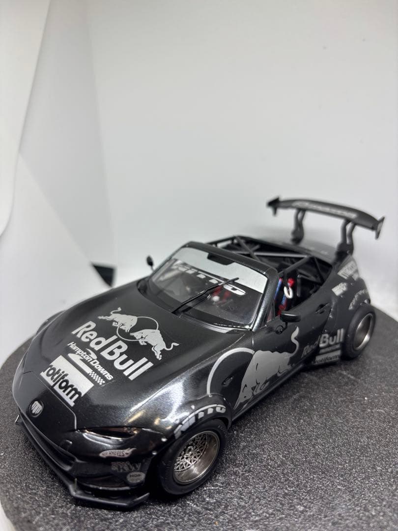 プラモデル完成品　タミヤ　マツダ　ロードスター　マッドマイク仕様　ドリフト