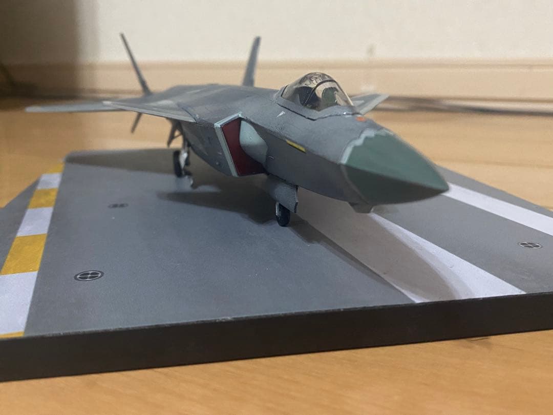 J-20 1/72スケール　プラモデル完成品