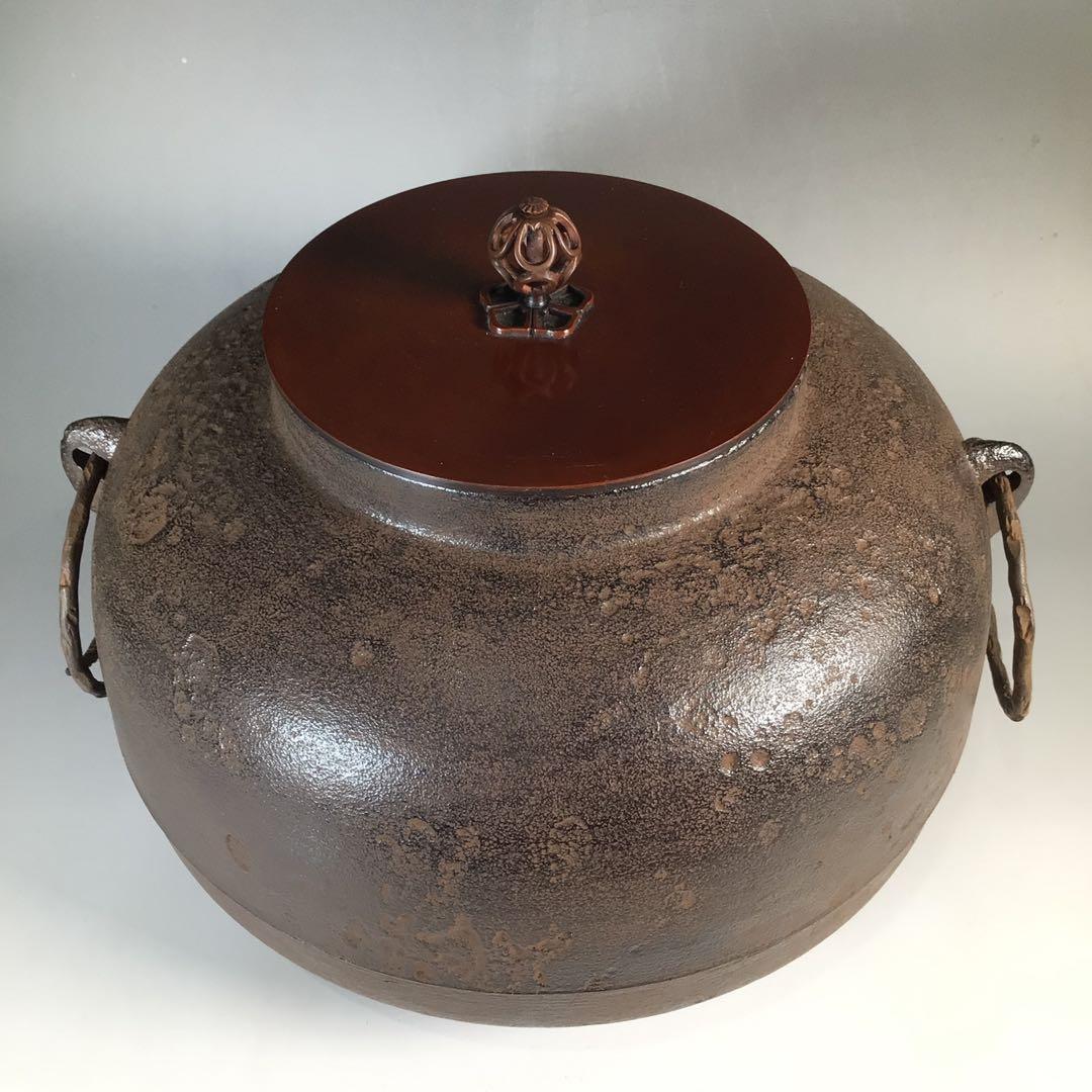 Ｎ６０２　茶釜　『釜師　金森紹栄造』『弾肌』『立口釜』　共箱　茶道具