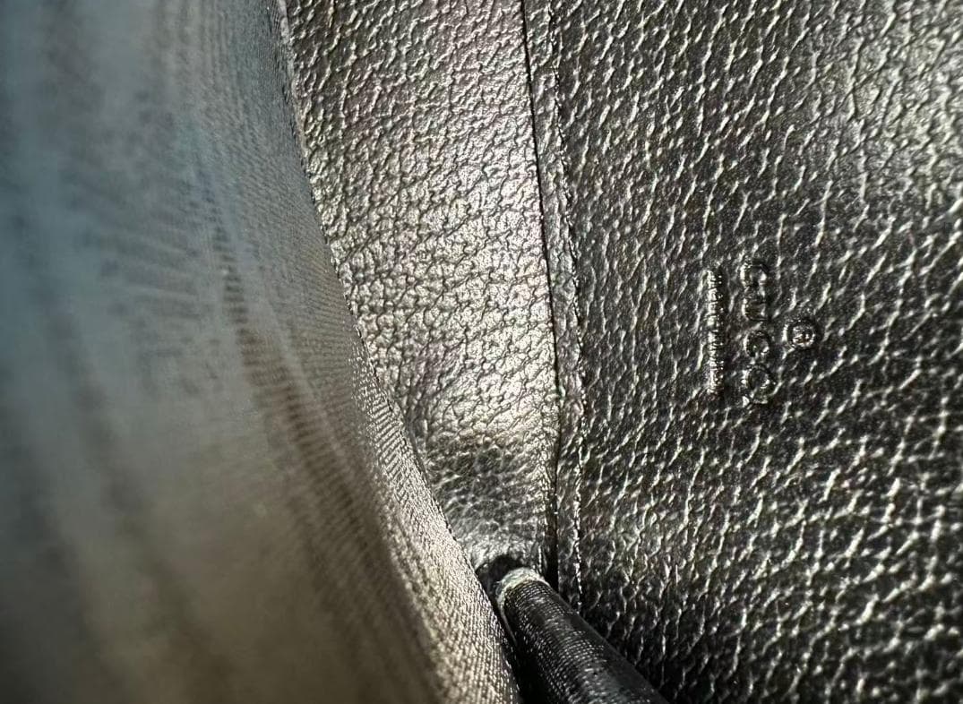 GUCCI 財布　長財布b