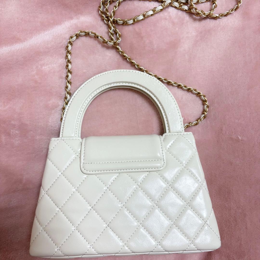 ホワイト 白 CHANEL バッグ