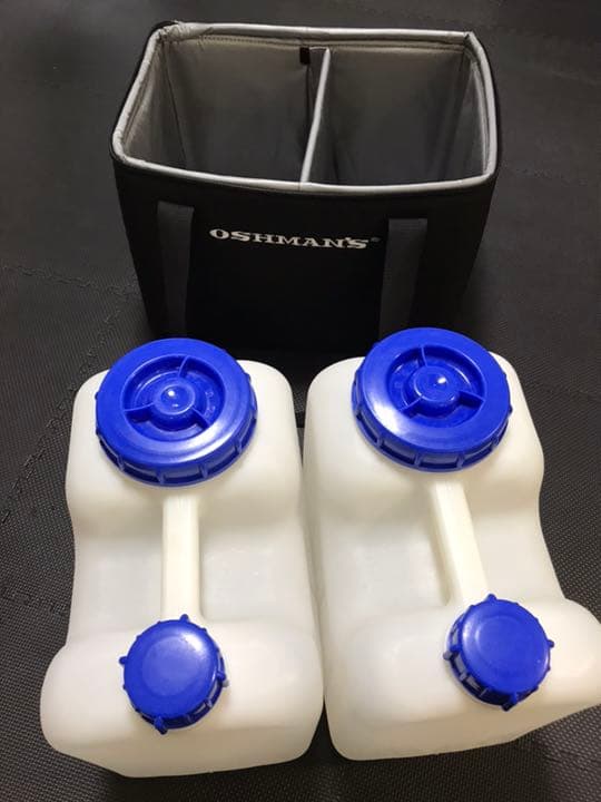 OSHMAN'S 10L×2 ポリタンク 保温カバー付き 40×30×30センチ