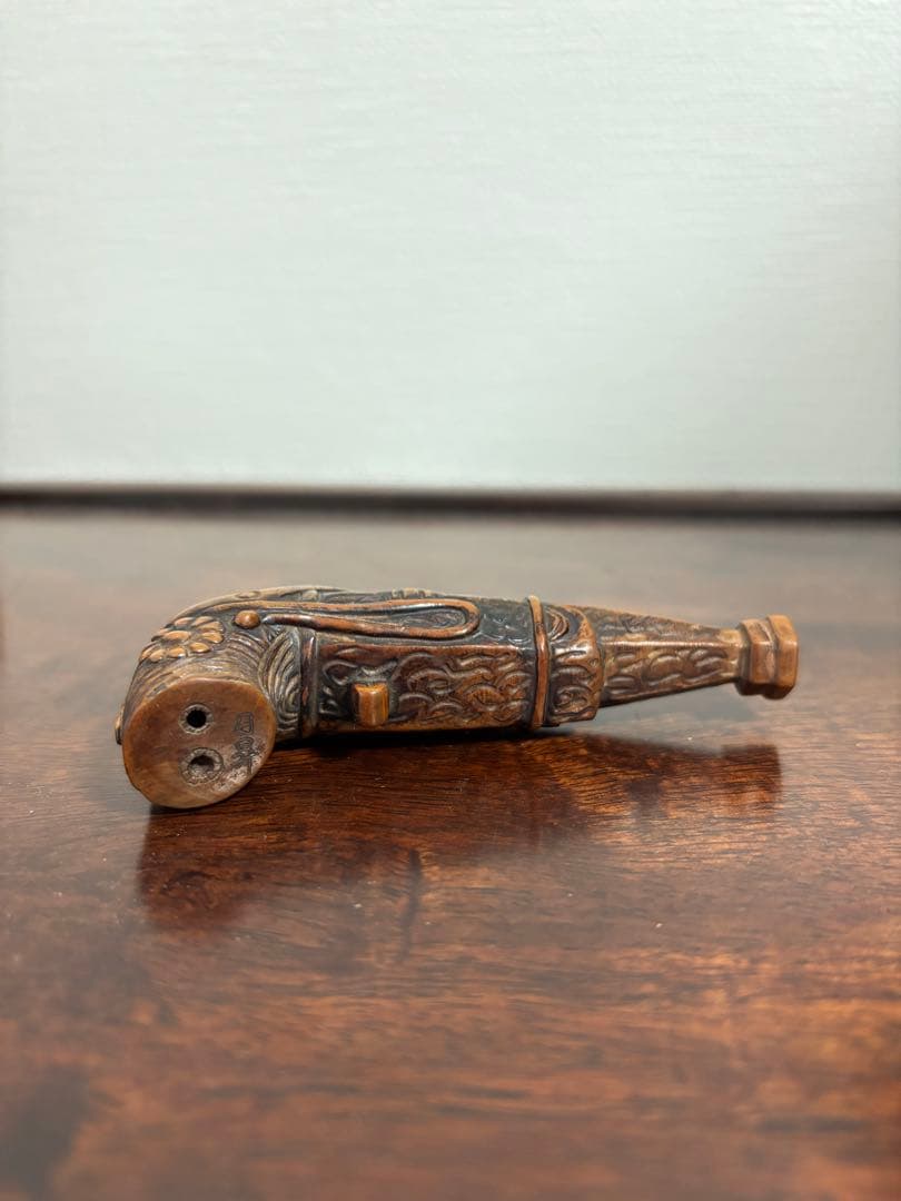 時代鉄砲根付 柘植製 黄楊木 在銘「日昇」 提物 根付 木箱付き 長さ9.5cm