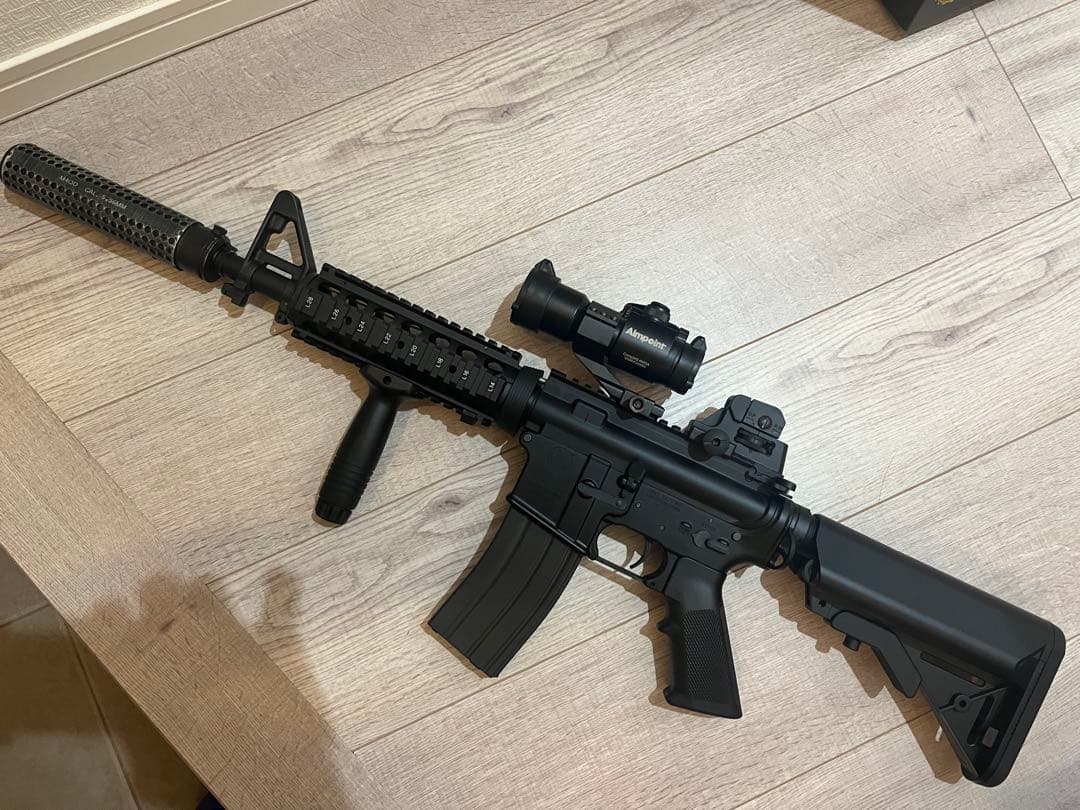 東京マルイ M4 CQBR ガスブローバック ほぼ未使用 箱付き