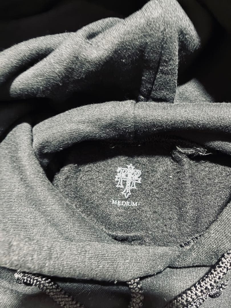 pay money to my pain パーカーMサイズ