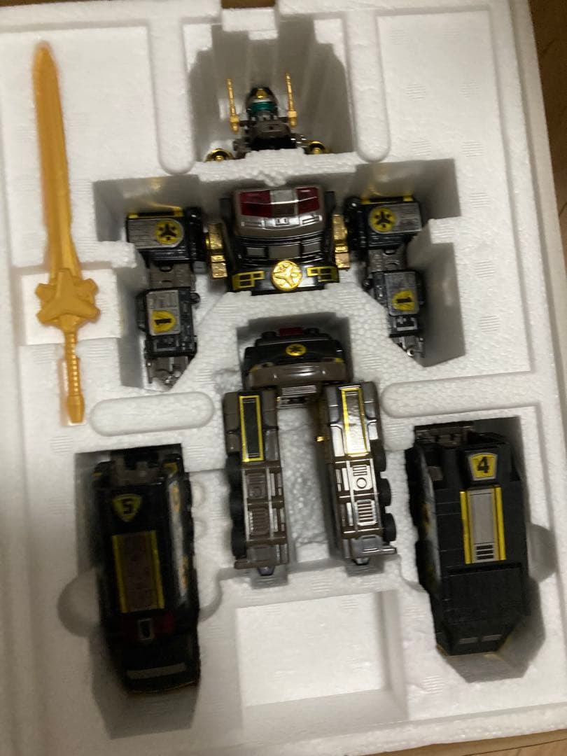 救急戦隊ゴーゴーファイブ ブラックDXマックスビクトリーロボ※合体後マスクなし