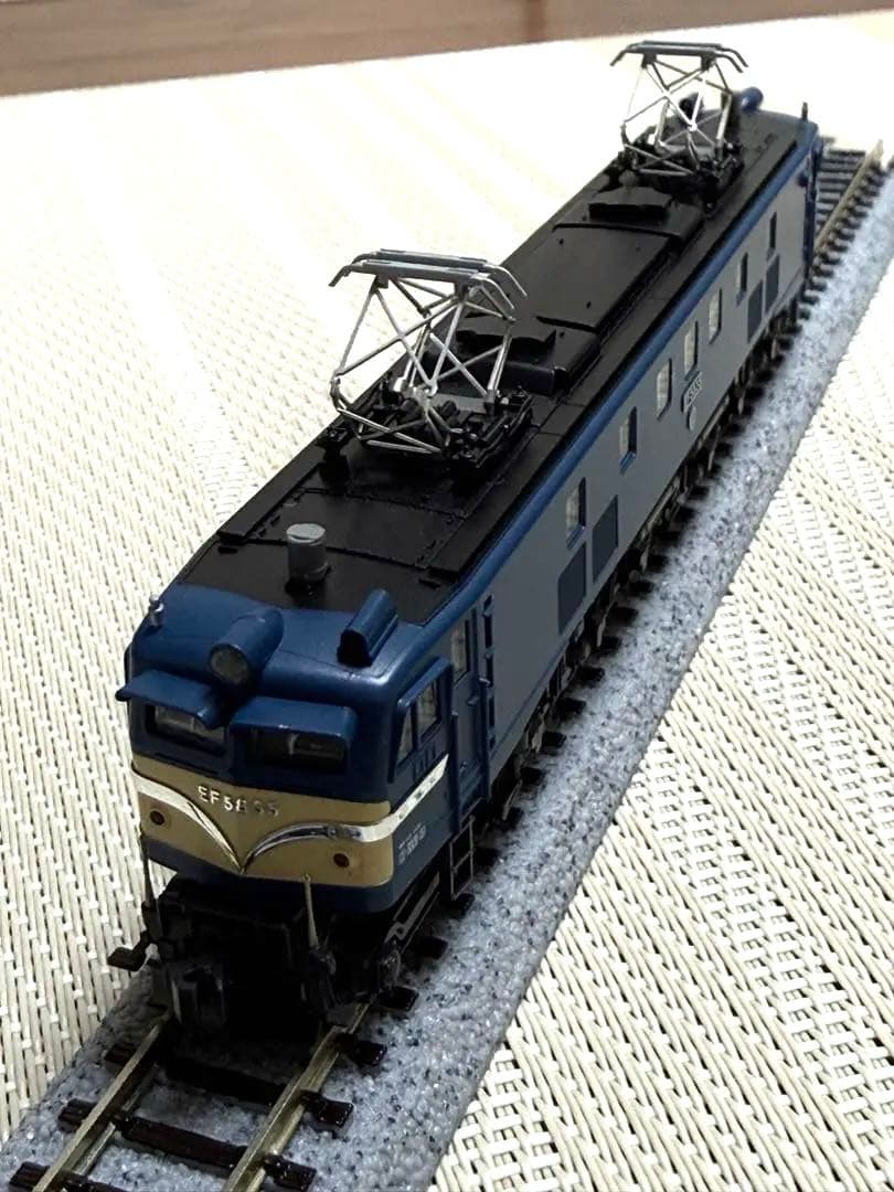 KATO EF58-35長岡運転所