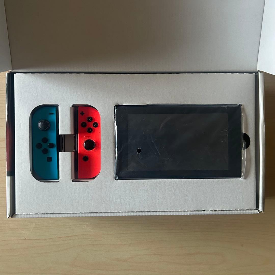ニンテンドースイッチ Nintendo Switch 本体 青/赤ジョイコン