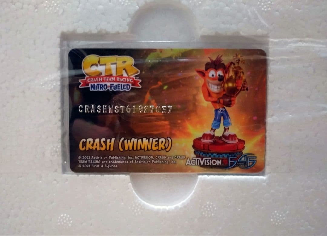 【正規品】クラッシュバンディクー レーシング フィギュア スタチュー トロフィー