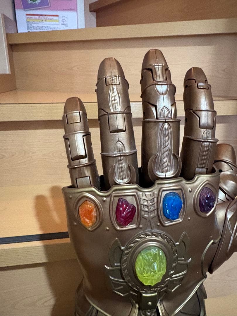 ハズブロ マーベルレジェンズ アベンジャーズ マーベルレジェンド ガントレット