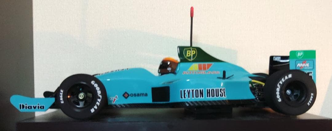 未走行：タミヤF104Wシャーシ・レイトンハウスCG901ボディ・オマケ付