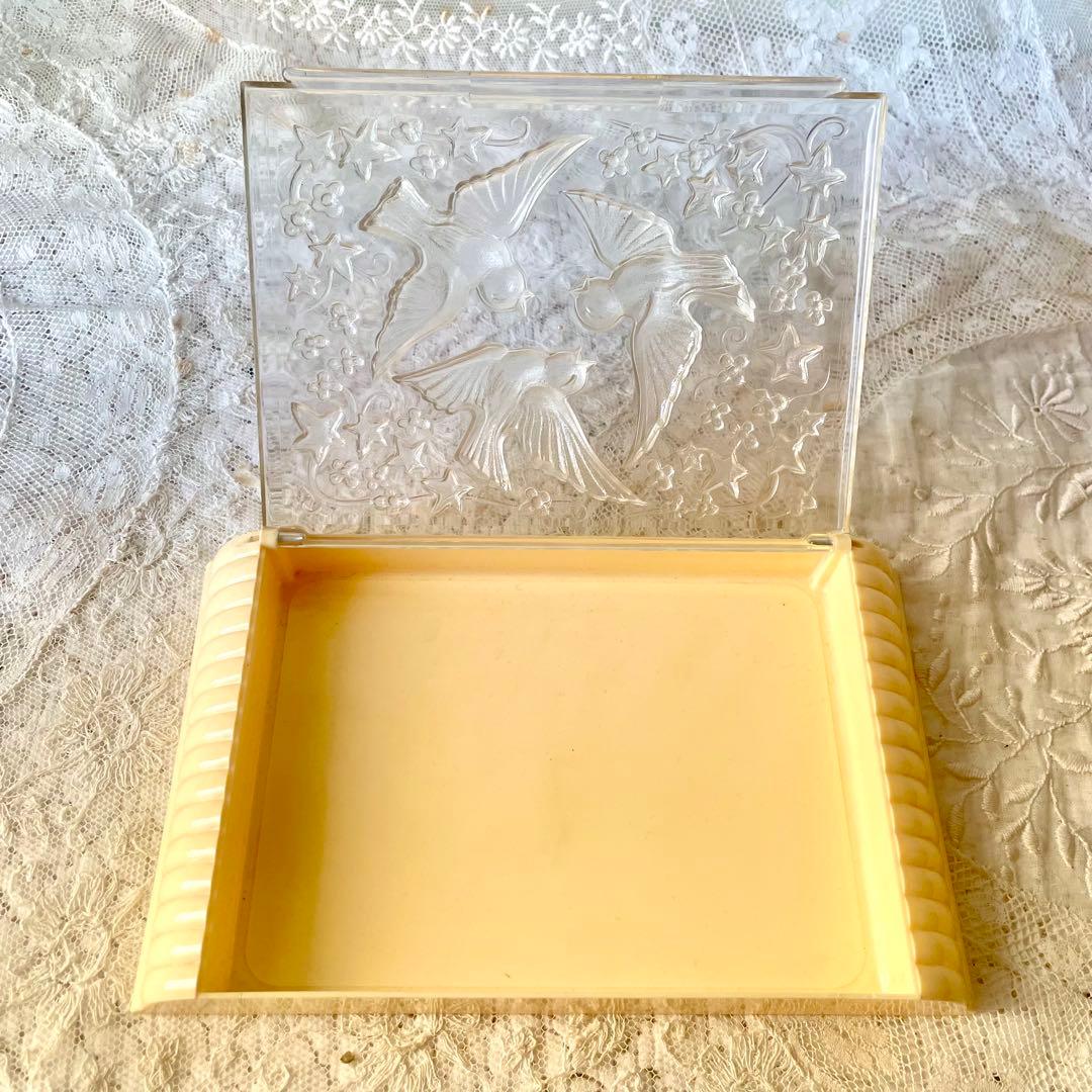 小鳥レリーフのメルスリーボックス　裁縫箱　フランスアンティークヴィンテージ