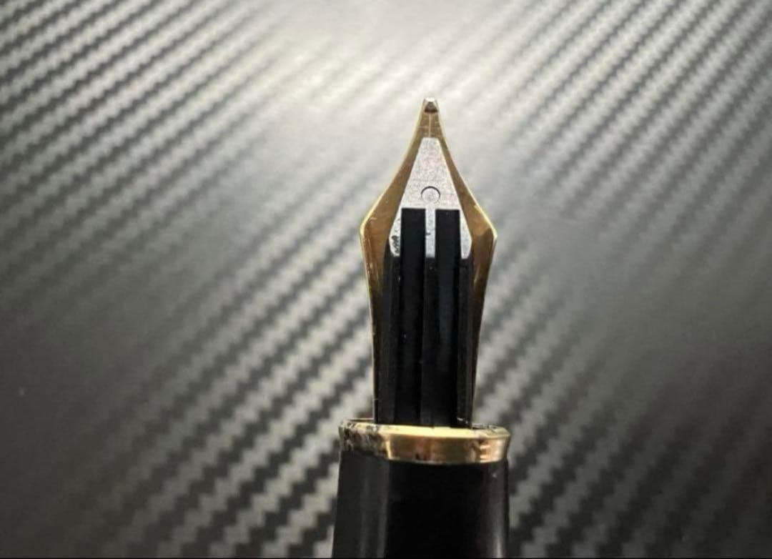 美品 モンブラン 万年筆 144 M ブラック 全金 14金ペン先