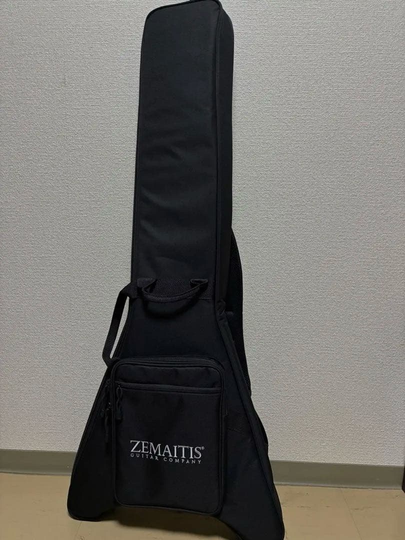 Zemaitis ZVWA22 フライングV