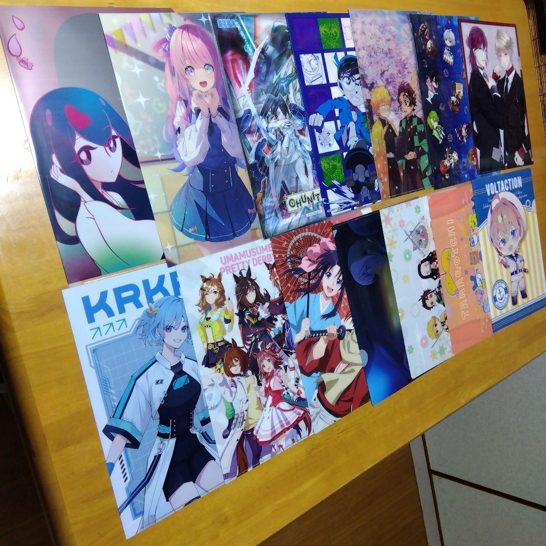 アニメ ノンジャンル 美少女系など　Ａ−４クリアファイル まとめ売り大量２５０枚