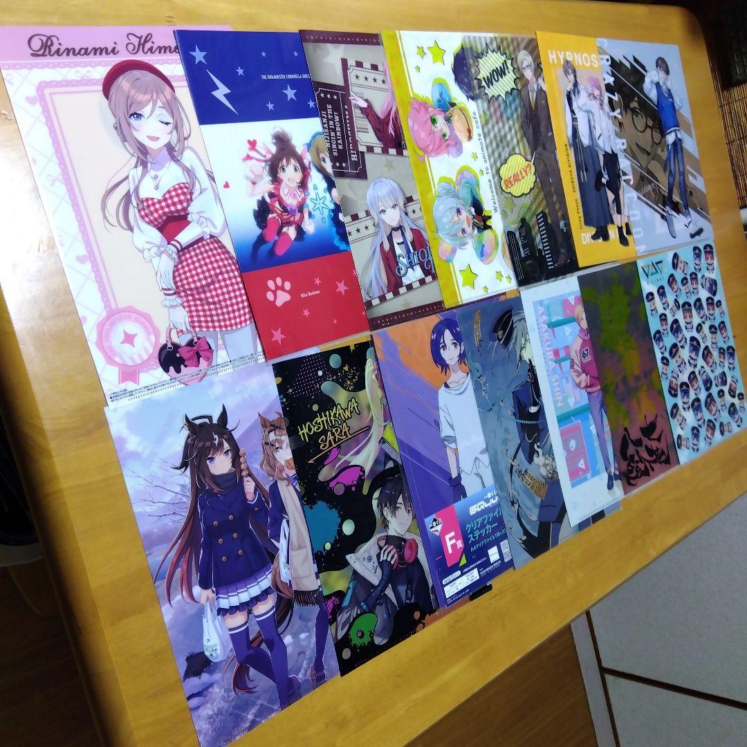 アニメ ノンジャンル 美少女系など　Ａ−４クリアファイル まとめ売り大量２５０枚