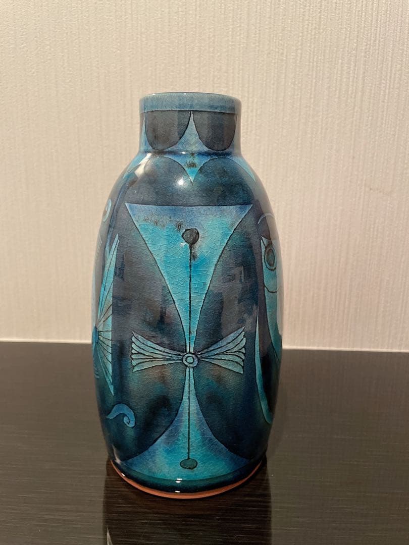 旭泉窯　九谷焼 【苧野憲夫作品】彩流花器 魚　花瓶、木箱付き