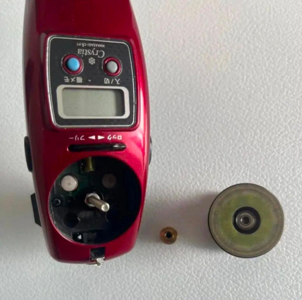 Daiwa Crystal ワカサギリール 赤