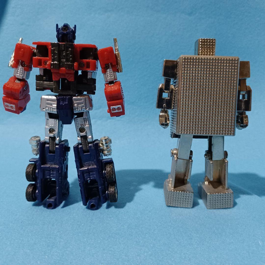 オプティマスプライム (コンボイ)シルバーゴールドライタン