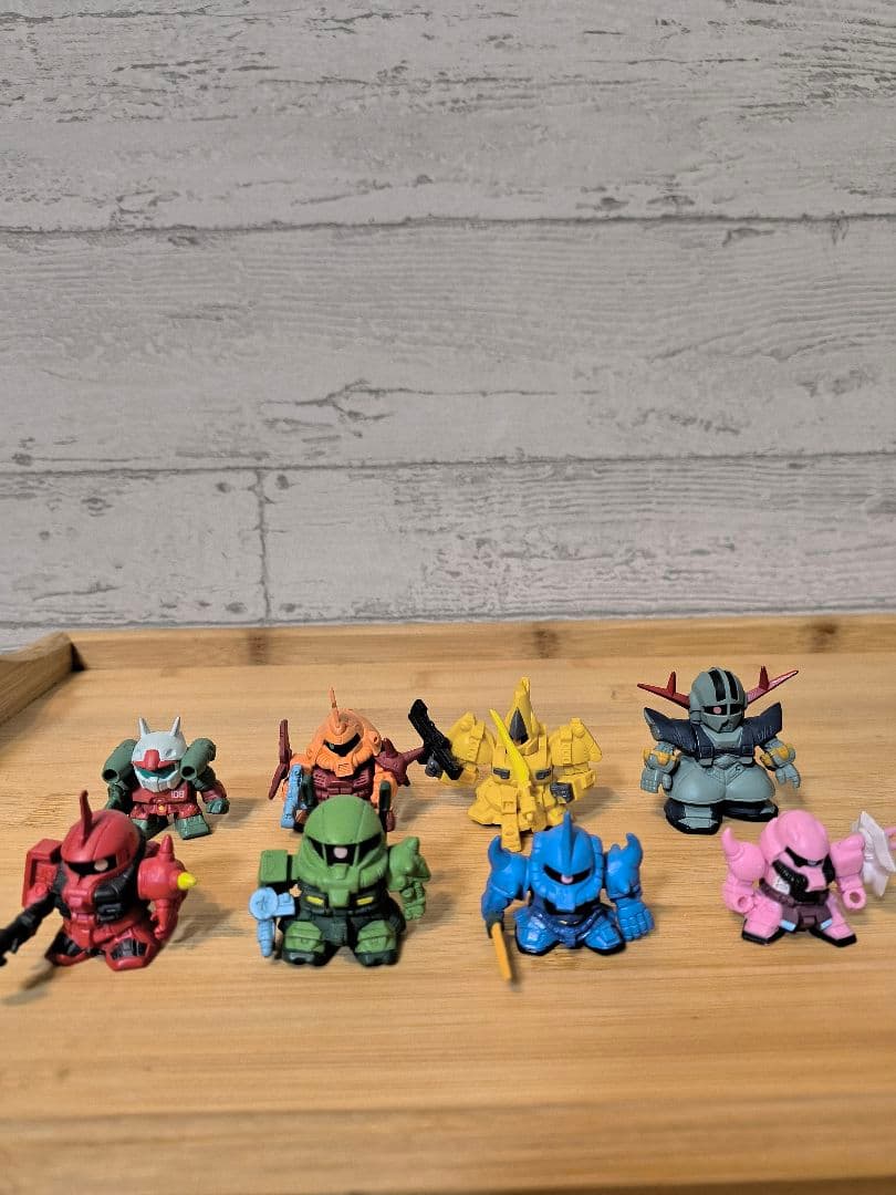 SDガンダムフルカラー全部で49体とパーツ