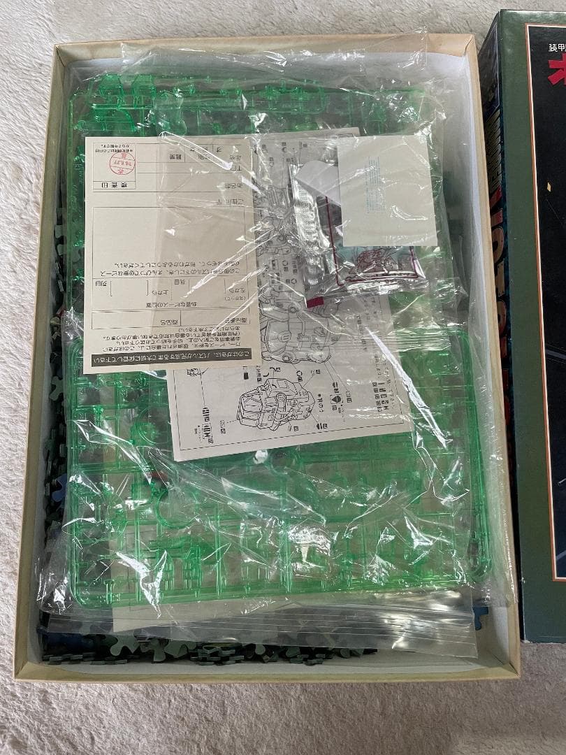 装甲騎兵ボトムズ ジグゾーパズル 1000ピース 1/35 プラモデル付属