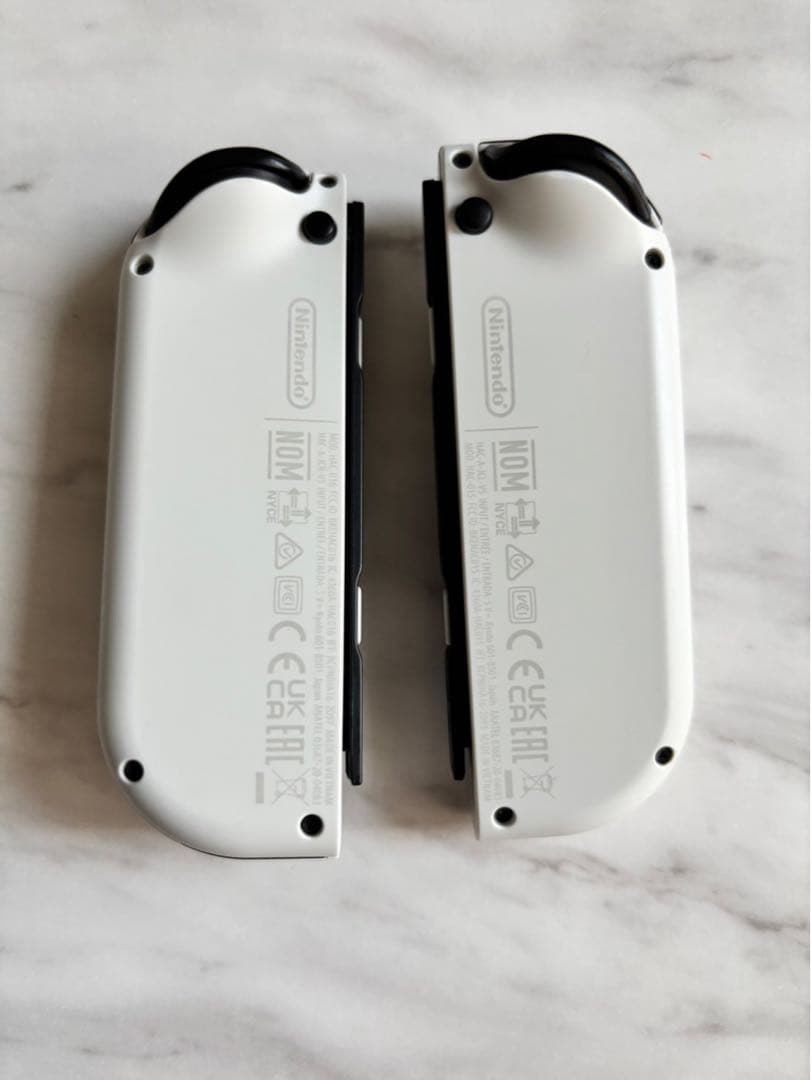 美品 任天堂 switch 有機EL ホワイト