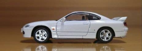 DIECAST MASTERSミニカー1/64日産シルビア S15 ホワイト新品