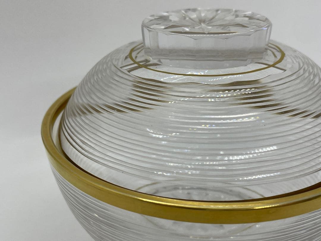 【和食器】クリスタルガラス　金縁輪線蓋茶碗　美しいガラス食器　バカラ風