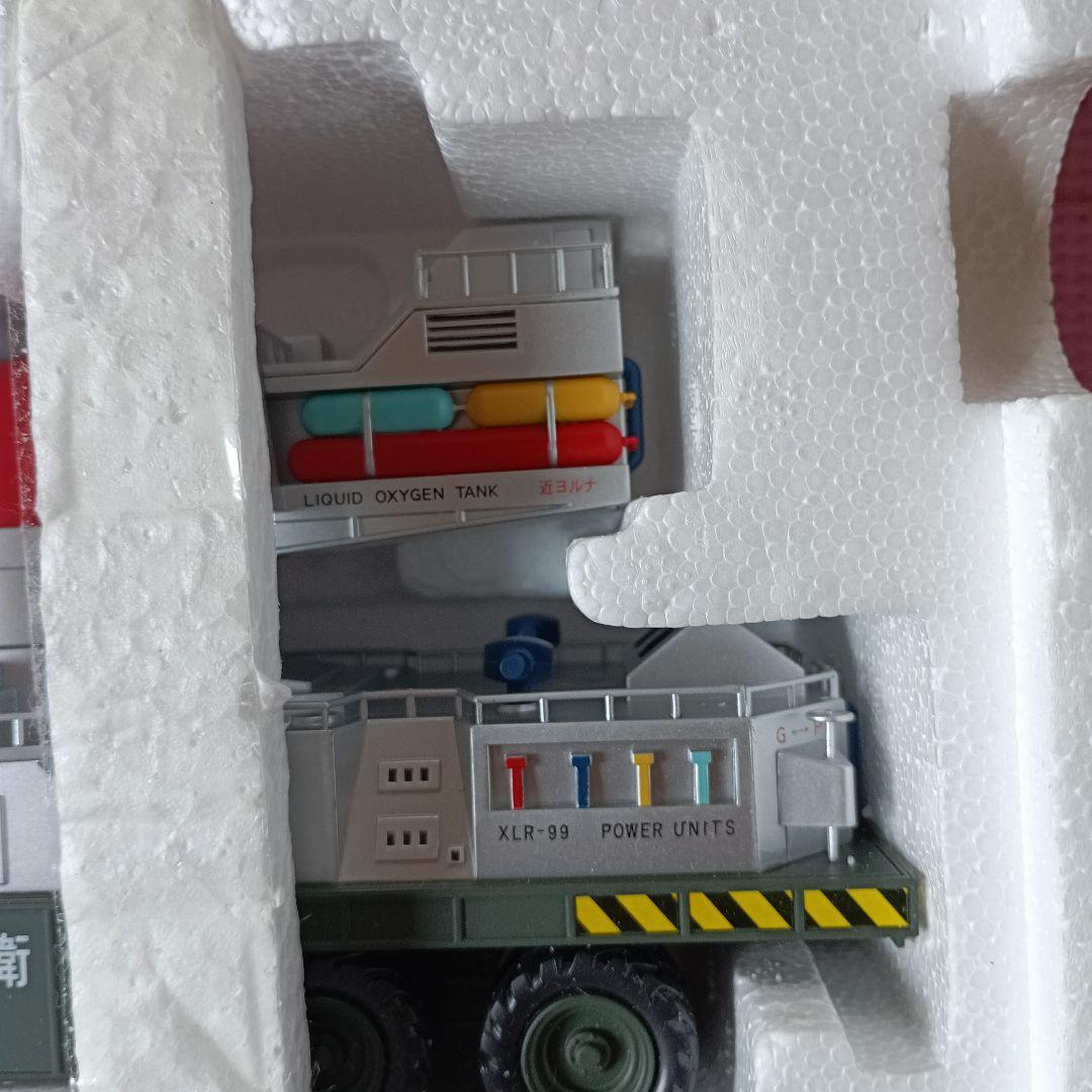 陸上自衛隊70式メーサー殺獣光線車