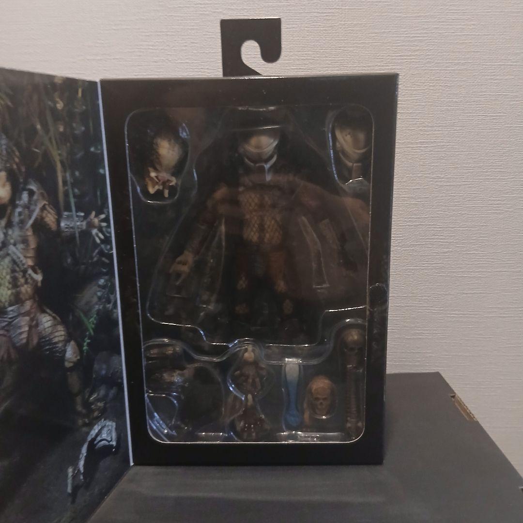 NECAネカ アルティメットジャングルハンタープレデター