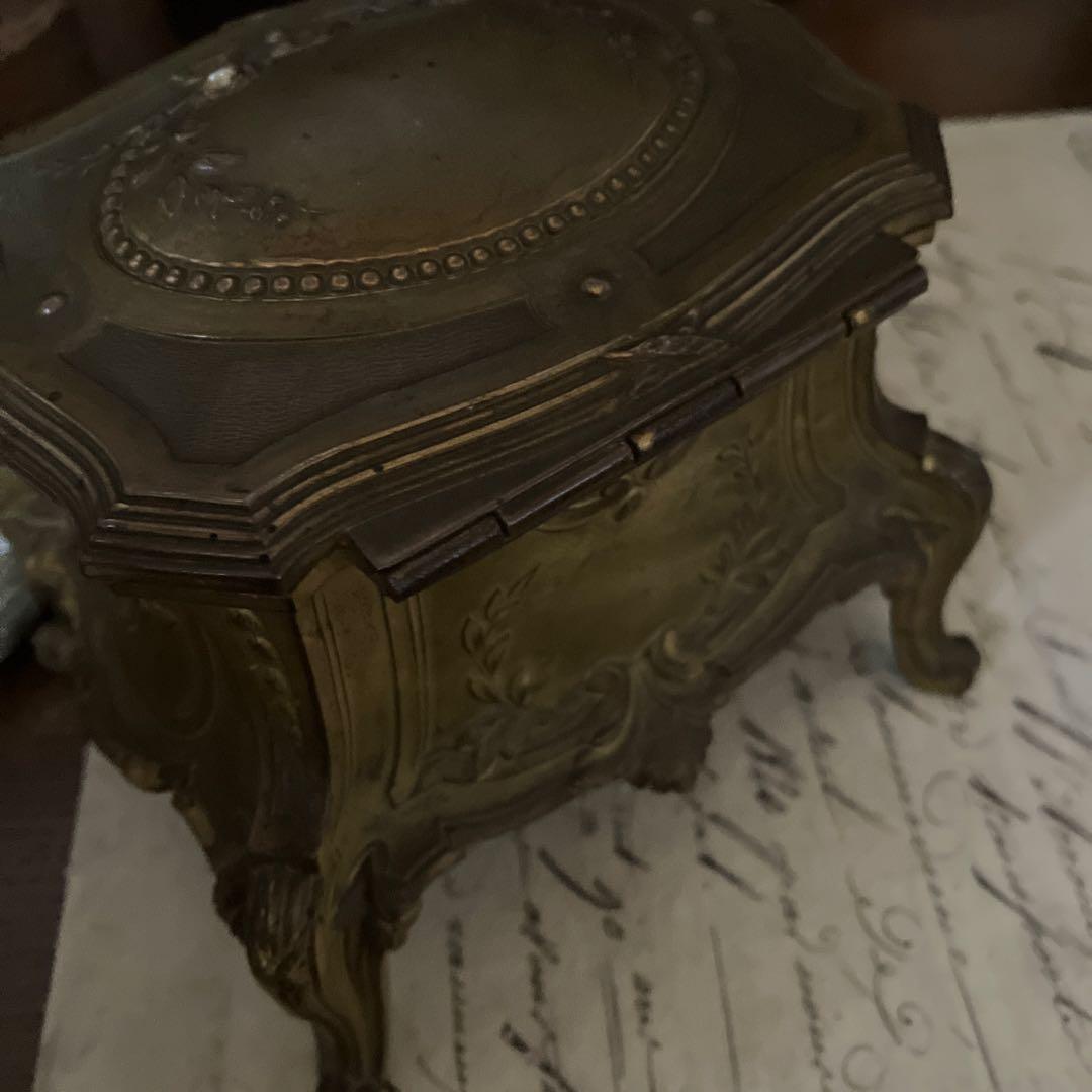 フランスアンティークジュエリーボックス アクセサリーボックス　猫足1800年代