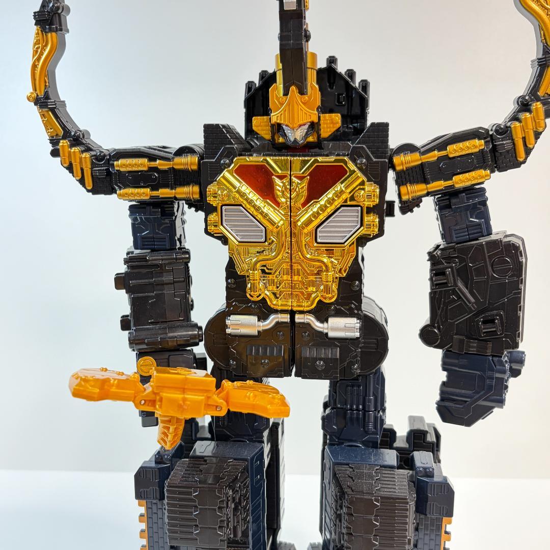 【豪華2体セット】DXキングオージャー & ゴッドコーカサスカブト まとめ売り