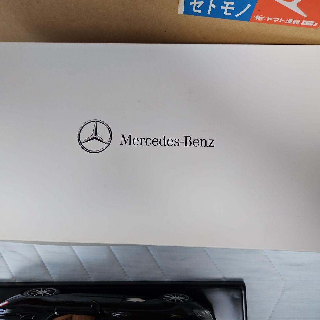 メルセデス·ベンツ SLS AMG ロードスター 黒曜石 黒 メタリック1:18