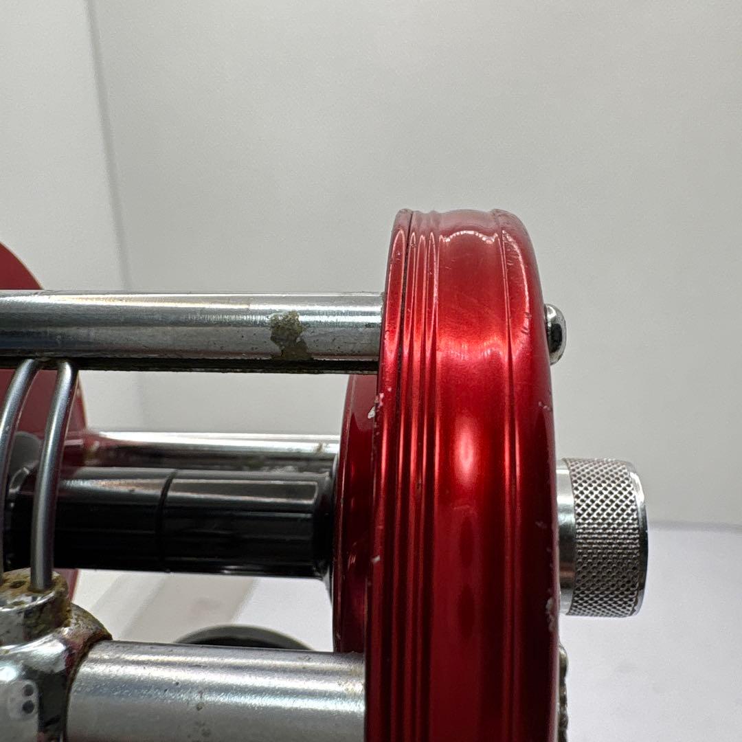 ABU Ambassadeur 6000 ベイトリール 赤