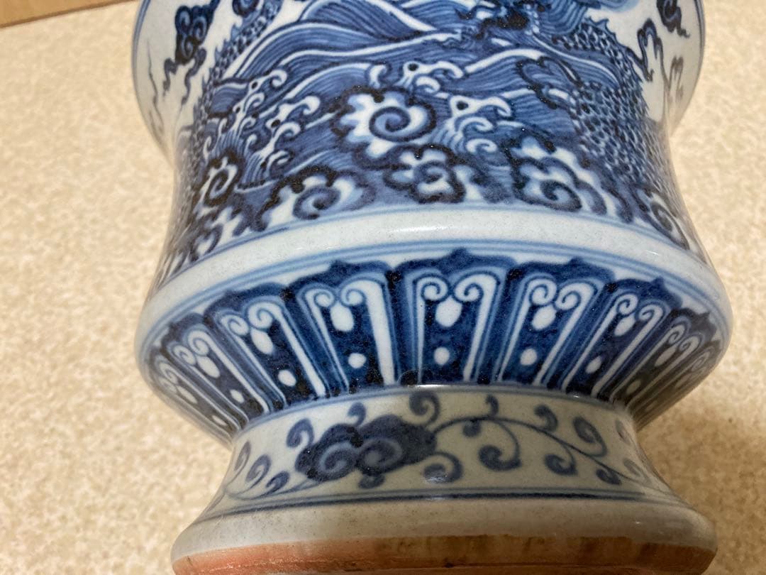 中国骨董／青白磁の馬と龍の花瓶／大明永樂年製／高さ約37 cm