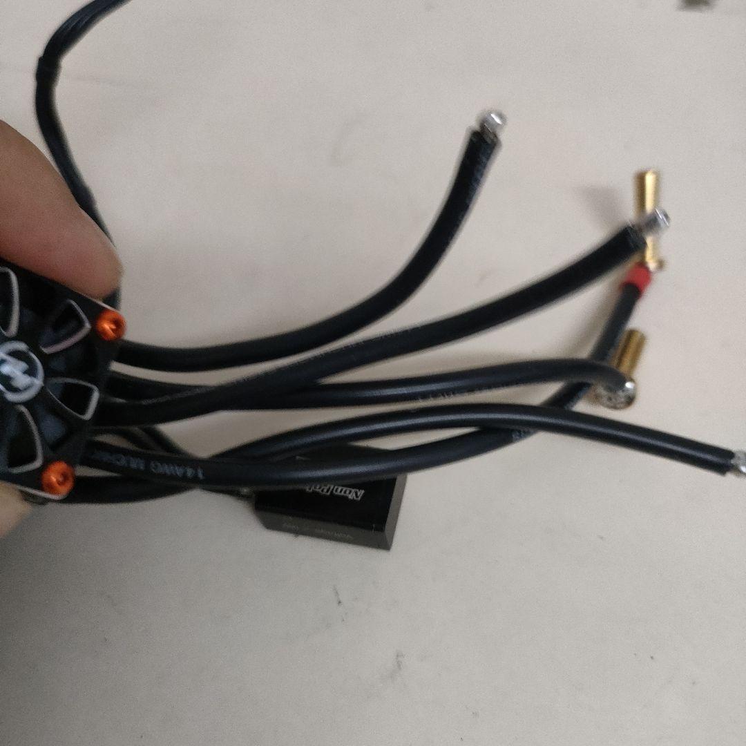 ホビーウィング XR10PRO 160A V4 ブラシレスESC キャパシタ付き