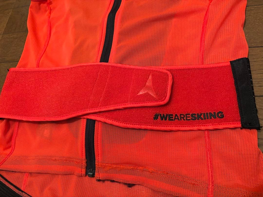 ATOMIC アトミック スキー用インナープロテクター