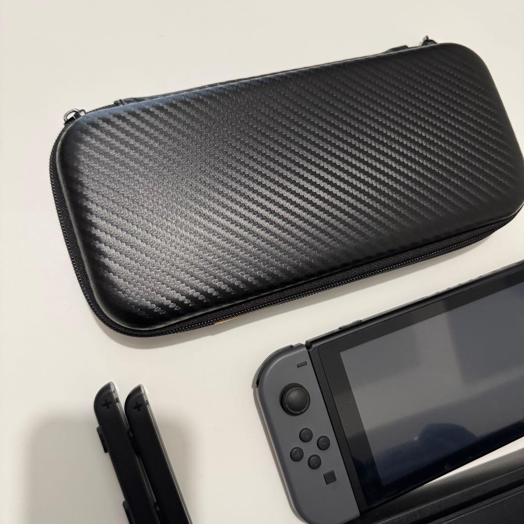 Nintendo Switch本体グレー（付属品すべて◎）ケース＋コントローラー