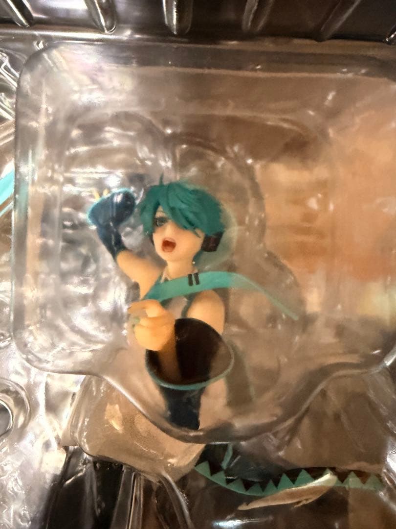 美品 初音ミク 恋は戦争Ver. DX 1/8 完成品 フィギュア