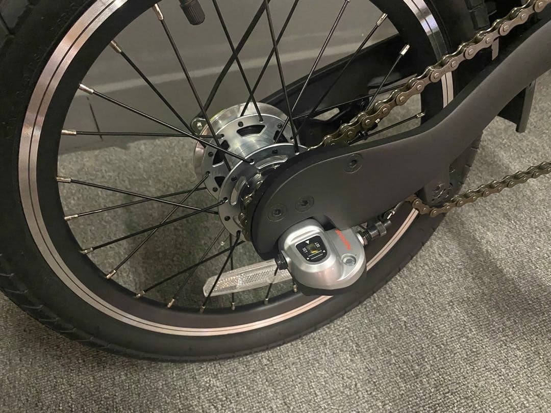 【美品】新品 超軽量 Xiaomi開発 電動アシスト折りたたみ 自転車 内蔵電池