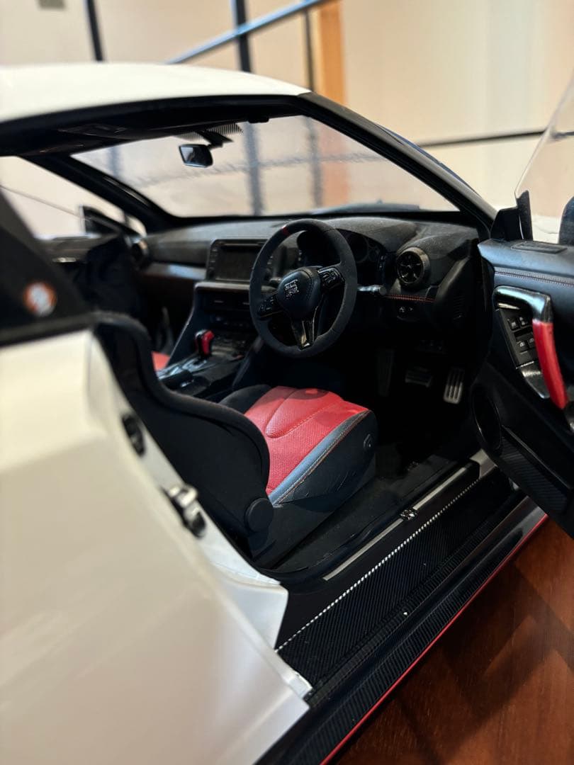 最安値‼︎日産GT-R NISMO（R35）　1/8 ディアゴスティーニ完成品