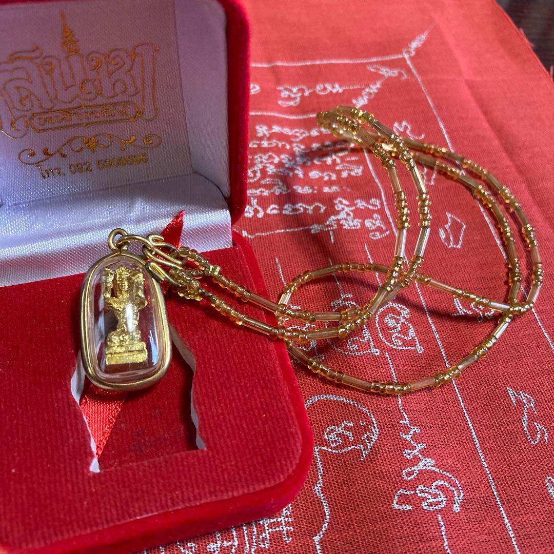 金運の女神　ナンクワク　 選ばれし南部の高僧14人の祈祷　ナヤーン寺院