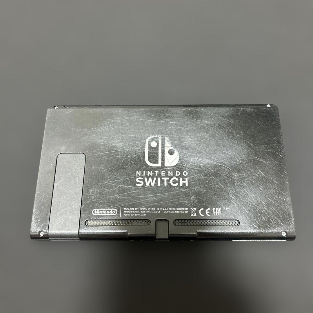 任天堂　Switch 本体
