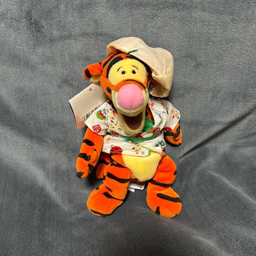 ディズニーリゾート ストア プーさん ティガー ピグレット イーヨー ぬいぐるみ