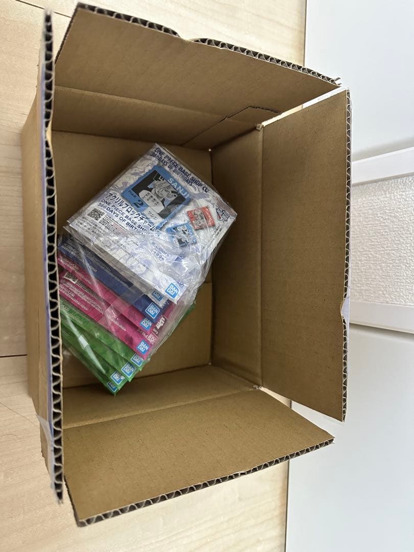 ワンピース　ベースショップ　一番くじ　アクリルブロック　ダブルチャンス　麦わら