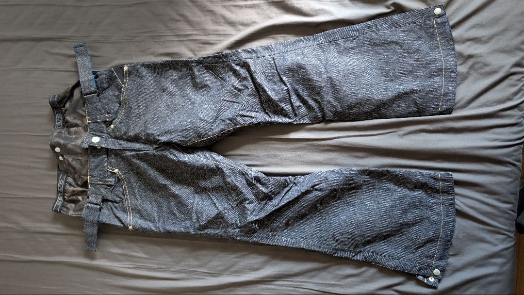 スキースノボウェア上下セット ESTIVO(Mサイズ)