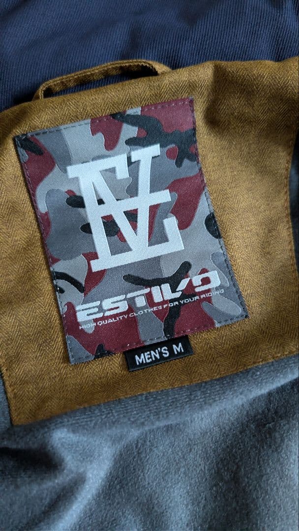 スキースノボウェア上下セット ESTIVO(Mサイズ)